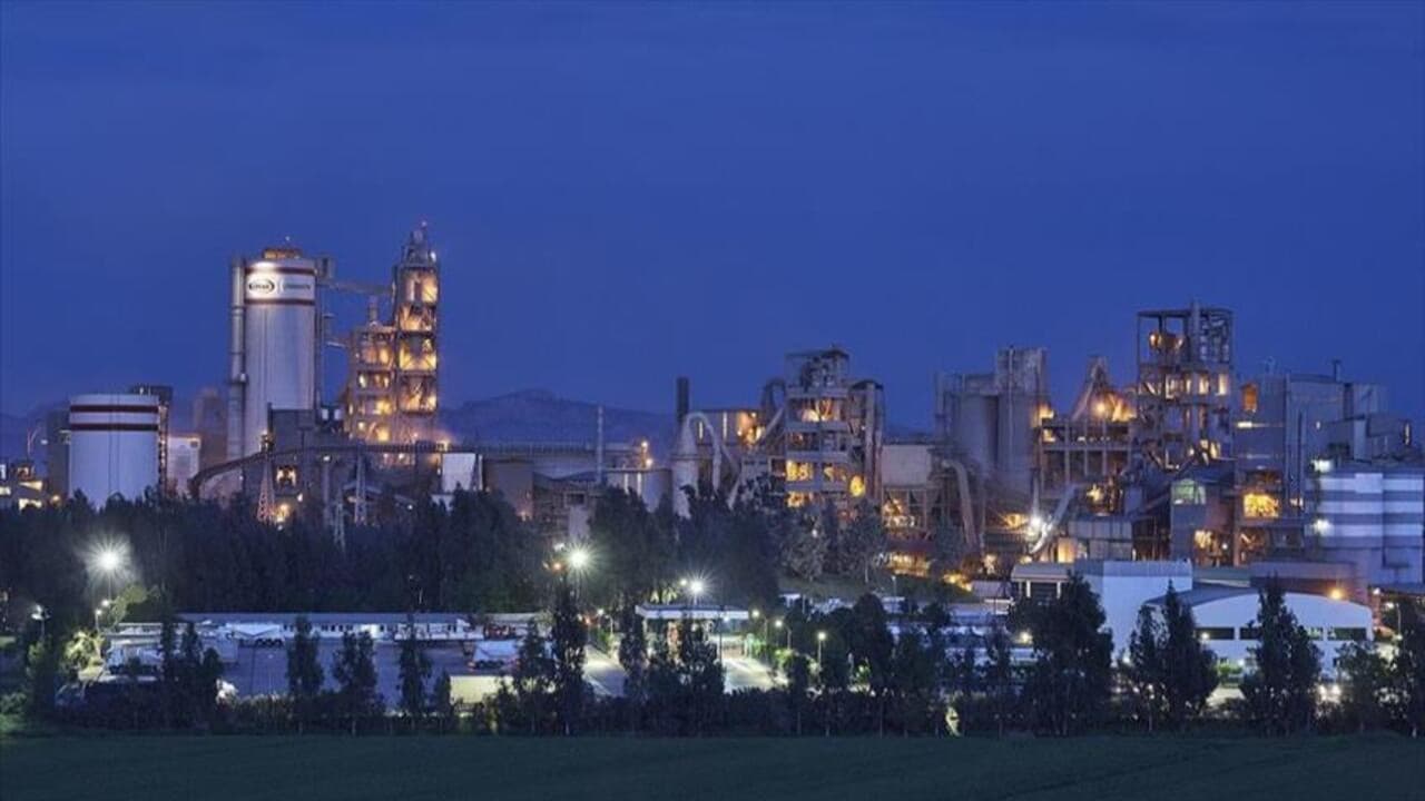 Oyak Çimento, Ankara Beypazarı GES projesini devreye aldı